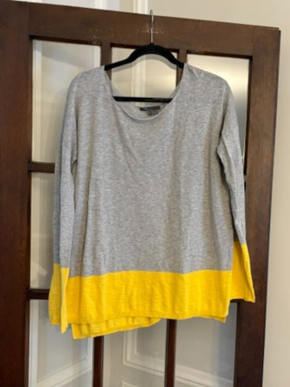 Vince Colorblock Sweater in Gray and Yellow, Size Large